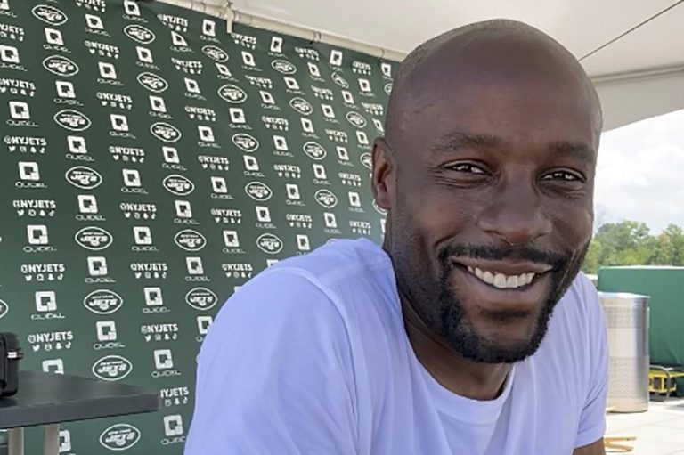 Jets’ Washington shining as assistant after All-Pro career