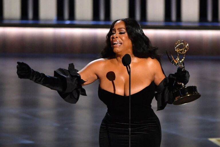 Read Niecy Nash-Betts’ Moving Emmys Speech