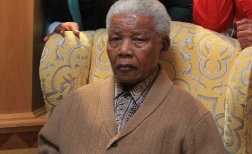 South Africa: Mandela in hospital with lung infection