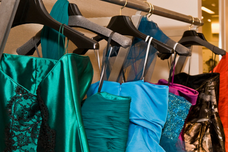 SAY YES TO THE DRESS: PROM DRESS GIVEAWAY