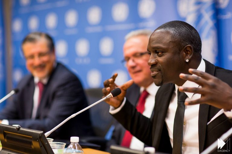 Senegalese-U.S. Singer Akon Launches ‘Light to Learn’ in Liberia