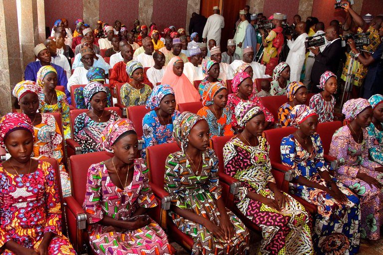 NIGERIA SAYS 82 CHIBOK GIRLS FREE IN BOKO HARAM EXCHANGE