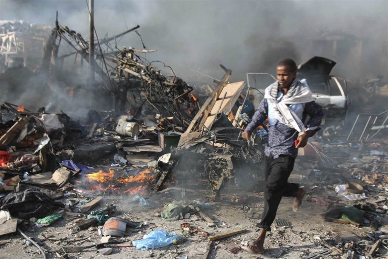 Bomb Attack in Mogadishu Kills 276, Somali Minister Says