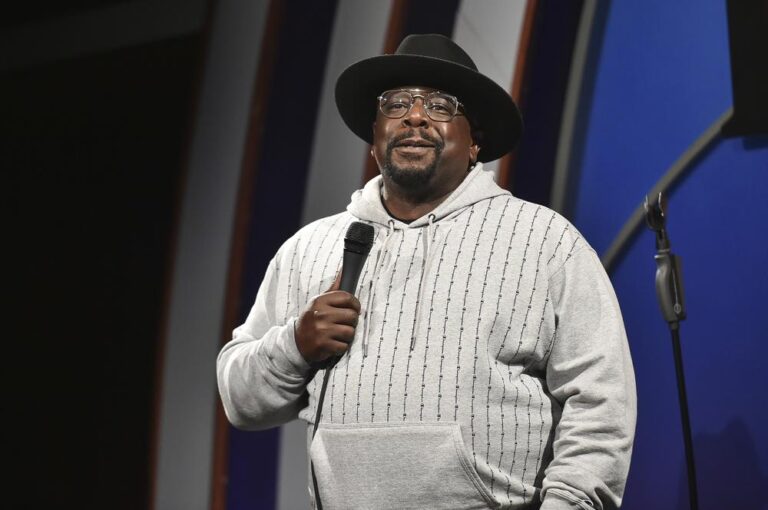 Emmy Host Cedric the Entertainer Says Stuffiness is Banned
