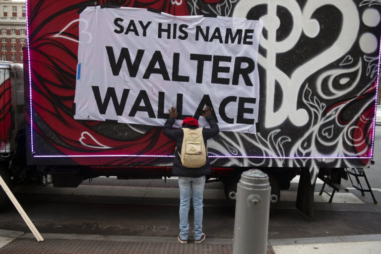 Philadelphia settles in fatal shooting of Walter Wallace Jr.