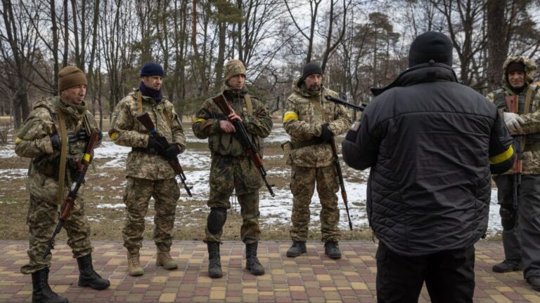 Ukraine: Nigerian Volunteer Fighters Required To Pay $1,000 For A Visa And Ticket