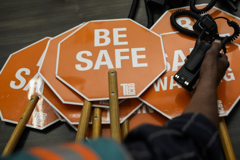 With a Vest and a Voice, Helpers Escort Kids Through San Francisco’s Broken Tenderloin Streets