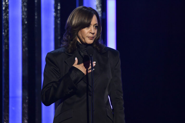 Kamala Harris Receives Prestigious Chairman’s Prize at NAACP Image Awards