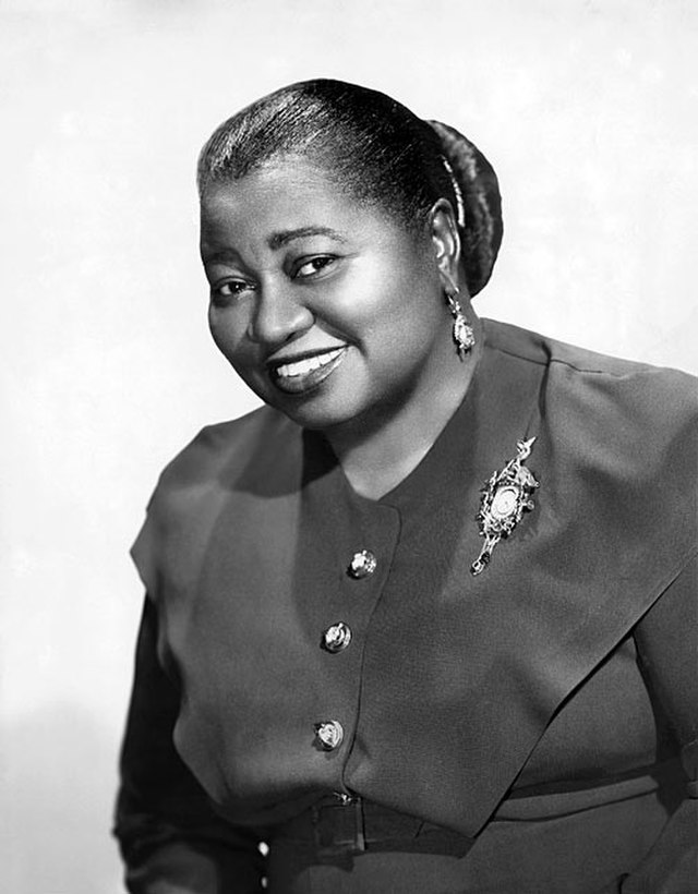Hattie McDaniel, first Black Actor to Win an Oscar, will have Her Missing Award Replaced by the Academy