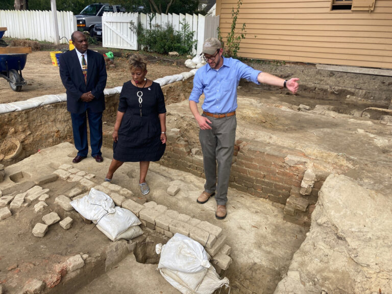 Experts Link Graves to One of Nation’s Oldest Black Churches