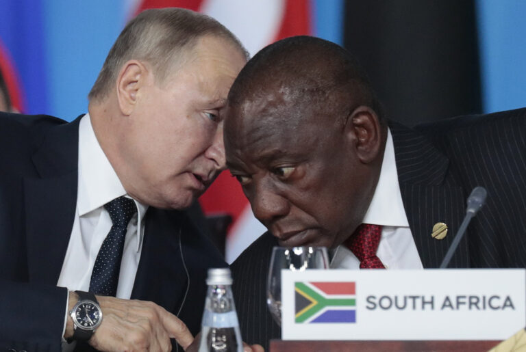 South Africa Under More Scrutiny over Russian Ship as Ruling ANC says it would ‘Welcome’ Putin