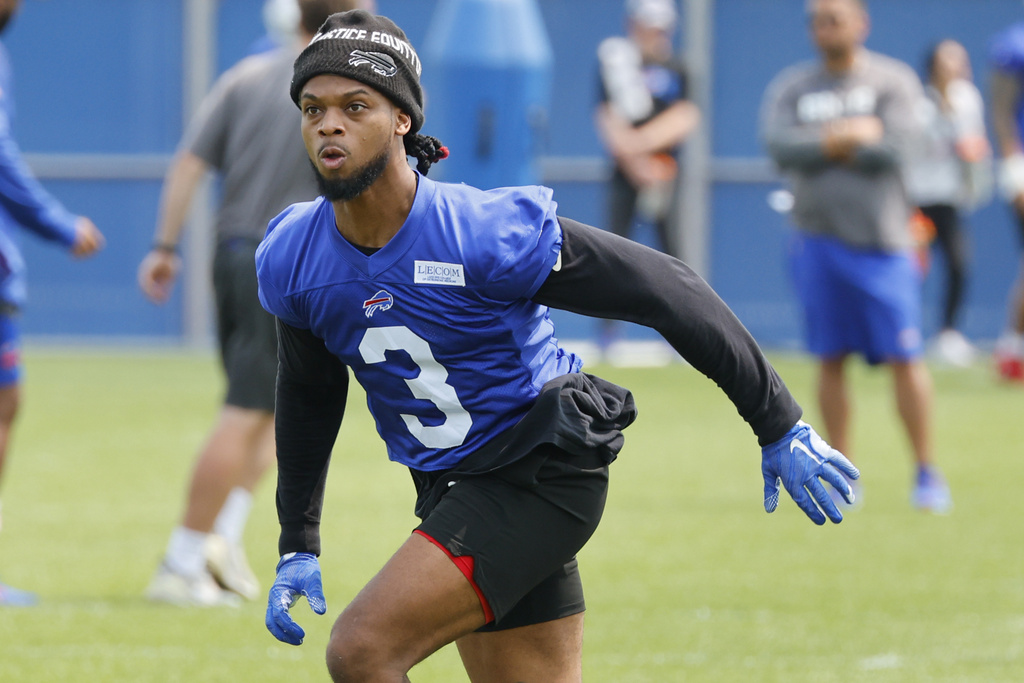 Bills safety Damar Hamlin back in Buffalo to resume recovery