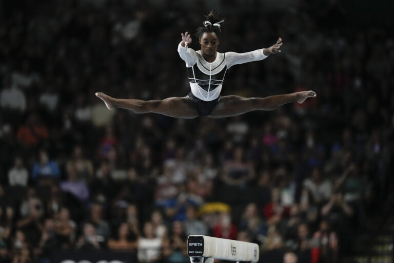 Simone Biles Dazzles in Her Return from a 2-Year Layoff to Dominate the US Classic