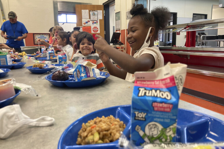 School Kids in 8 States can Now Eat Free School Meals, Advocates Urge Congress for Nationwide Policy