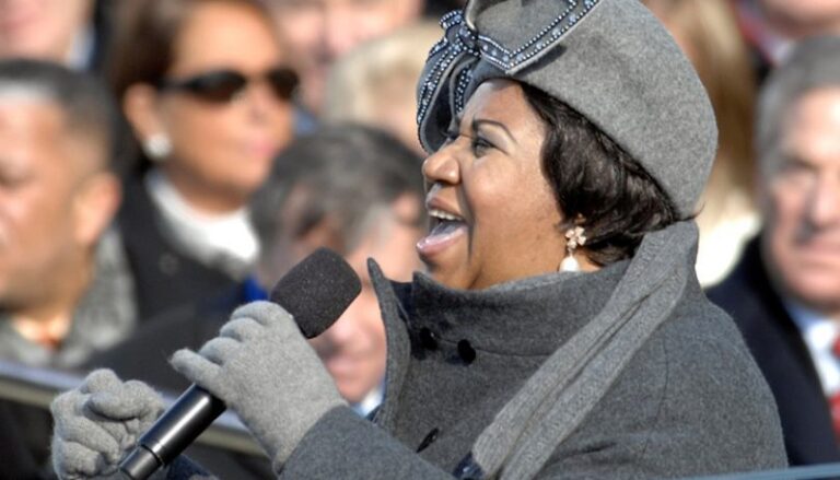 Aretha Franklin’s Handwritten Note Validated as Her Will by Michigan Jury
