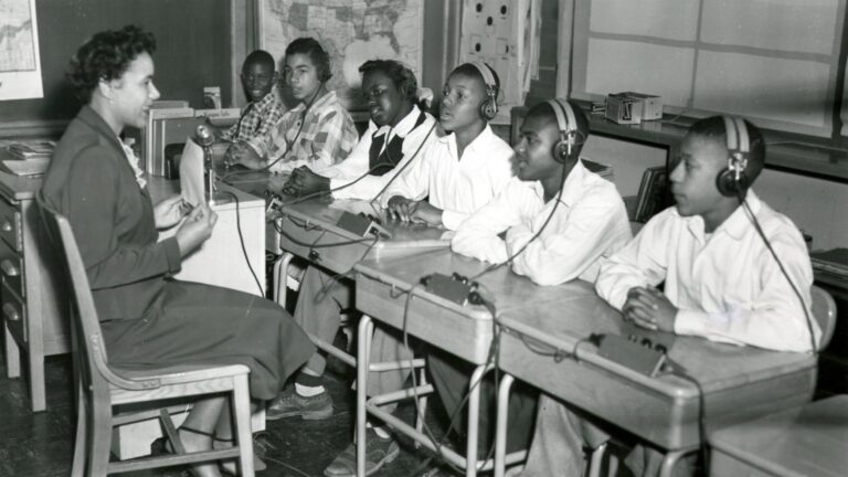 Black Deaf Students Who Attended 1950s Segregated School will Finally get their High School Diplomas