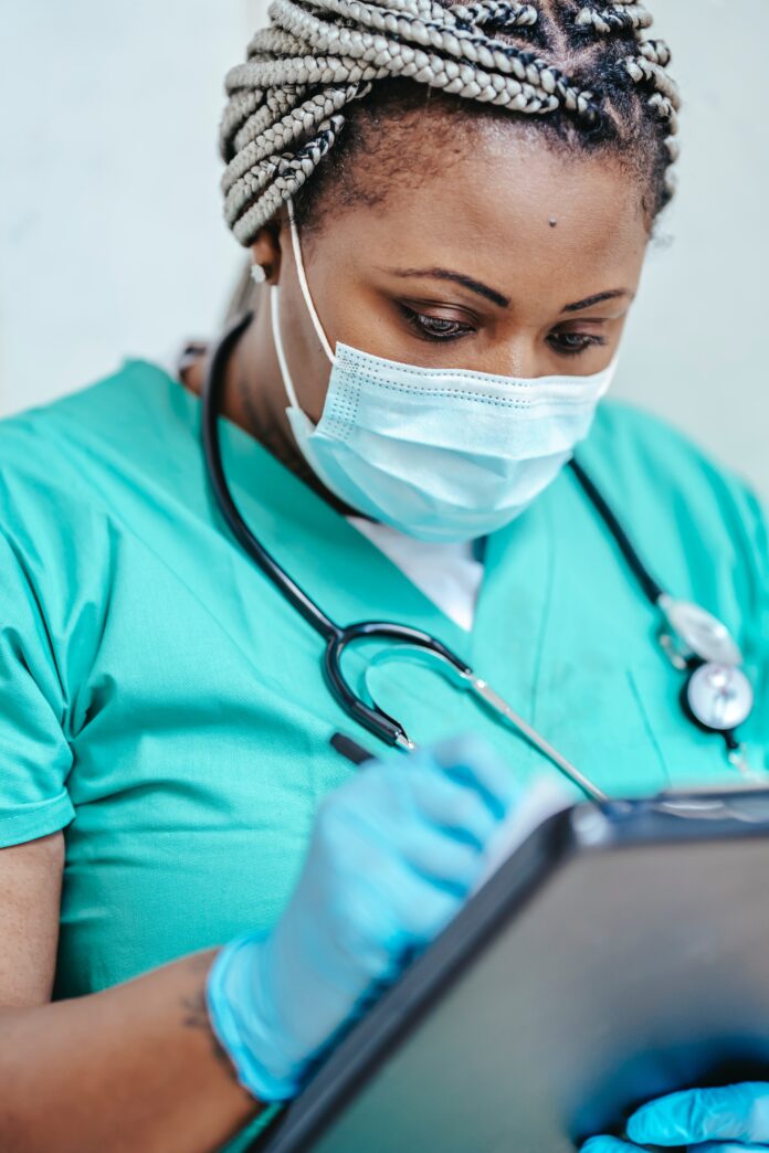 Closeup shot of a nurse wearing a mask
